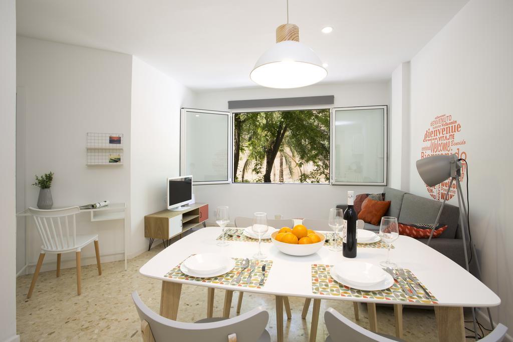 Singularstays Plaza Del Carmen Valencia Exterior foto